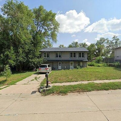 18911 Benton Blvd, Elkhorn, NE 68022