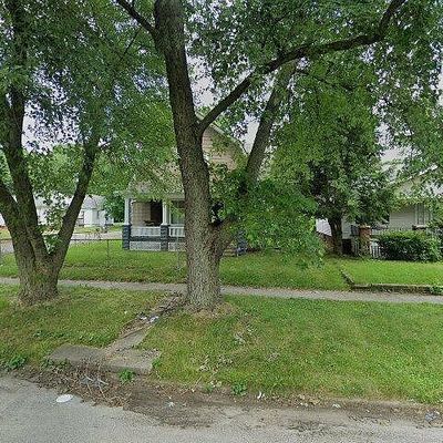 1672 N Edward St, Decatur, IL 62526