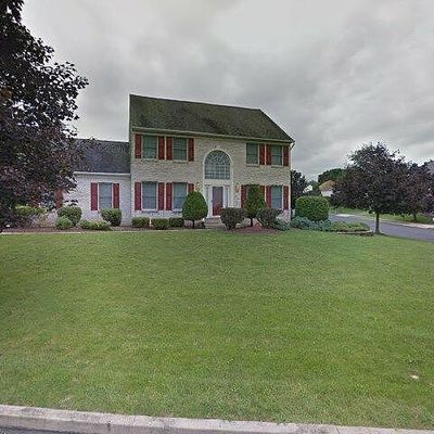 2250 Barry Ct, Easton, PA 18040