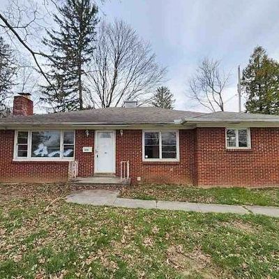 230 W Singer St, Springfield, OH 45506