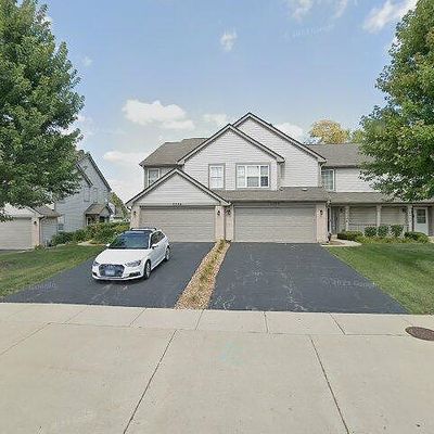 2306 College Green Dr, Elgin, IL 60123