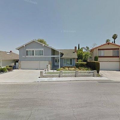 20392 Redwood Ln, Huntington Beach, CA 92646