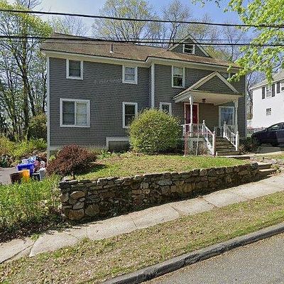 21 Fairfield St, Maynard, MA 01754