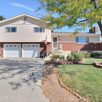 3004 N Vista Cir, Farmington, NM 87401