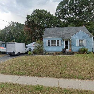 25 Beech Rd, Enfield, CT 06082