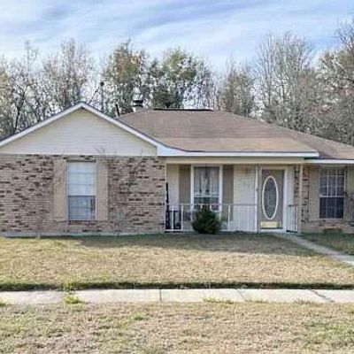 3455 Sterling Dr, Baton Rouge, LA 70814