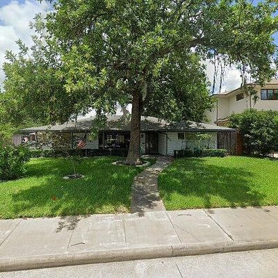 3714 N Braeswood Blvd, Houston, TX 77025