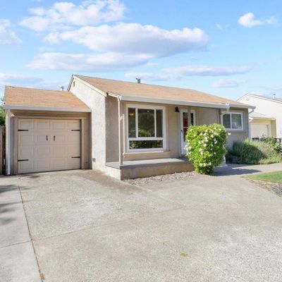 373 Deodara St, Vacaville, CA 95688