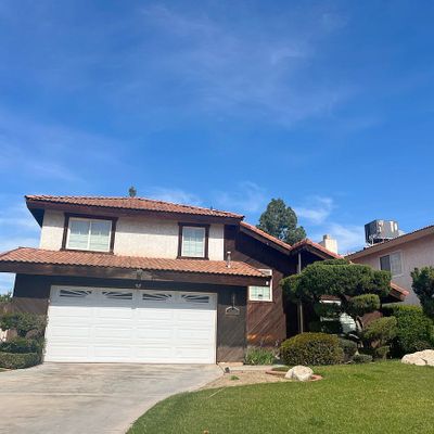 4300 Tretorn Ave, Bakersfield, CA 93313