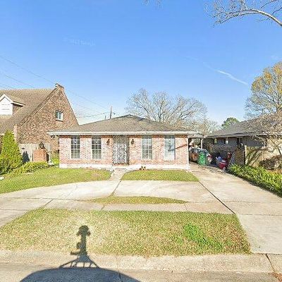 4425 Napoli Dr, Metairie, LA 70002