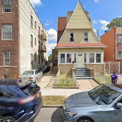 447 E 48 Th St, Brooklyn, NY 11203