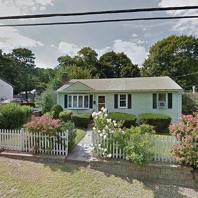 46 Hanian Dr, East Weymouth, MA 02189