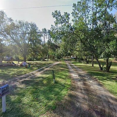 40242 Sunburst Dr, Dade City, FL 33525