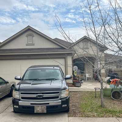 5621 Sunday Silence Dr, Del Valle, TX 78617