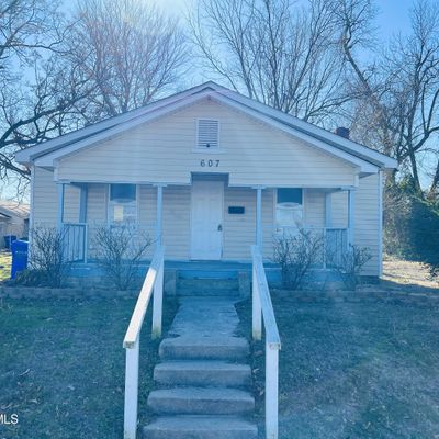 607 Wyatt St, Greenville, NC 27834