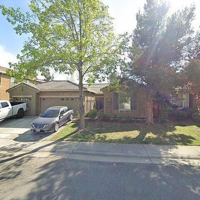 846 Farrington Ln, Lincoln, CA 95648