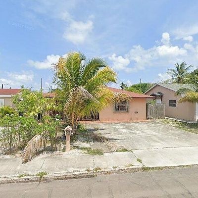 926 N C St, Lake Worth Beach, FL 33460