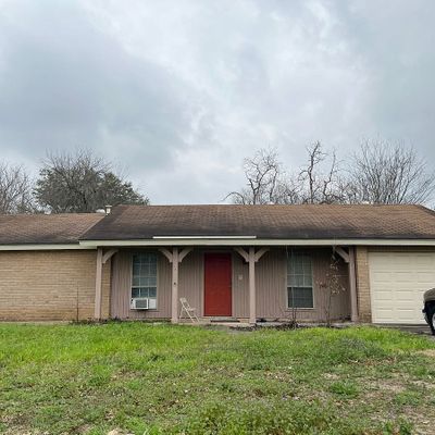 7722 Strolling Ln, Live Oak, TX 78233