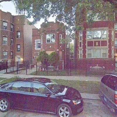 7731 S Phillips Ave, Chicago, IL 60649