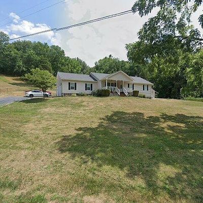 786 Bentonville Rd, Bentonville, VA 22610