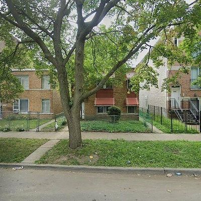 8040 S Kingston Ave, Chicago, IL 60617
