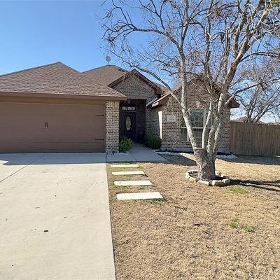 107 Virginia Dr, Palmer, TX 75152