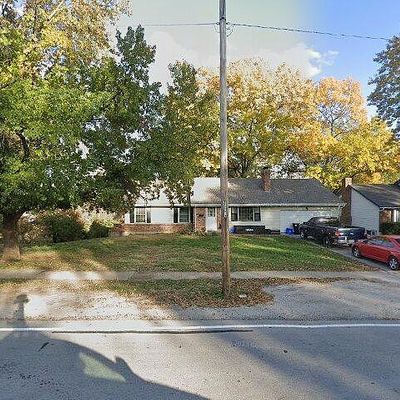 10701 Grandview Rd, Kansas City, MO 64137