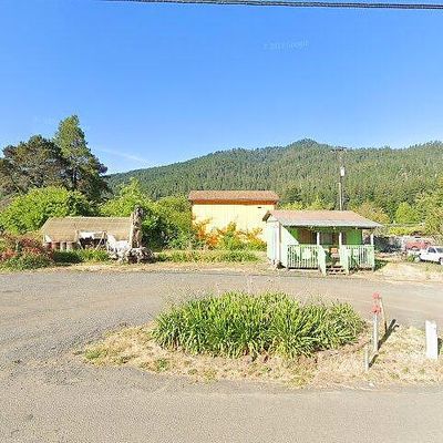 12972 Avenue Of The Giants St, Myers Flat, CA 95554