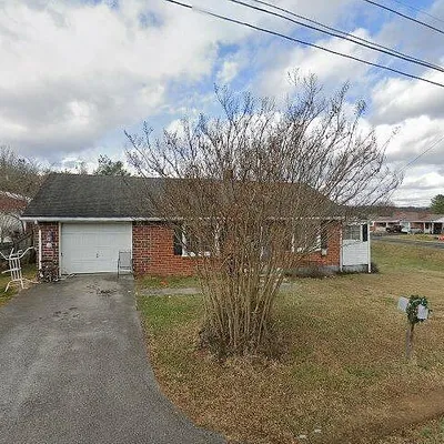 158 School Ave, Blountville, TN 37617