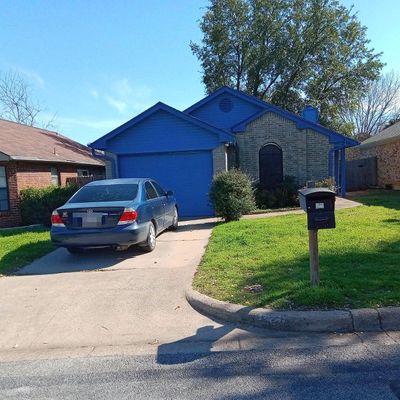 1429 Eastview St, Fort Worth, TX 76134