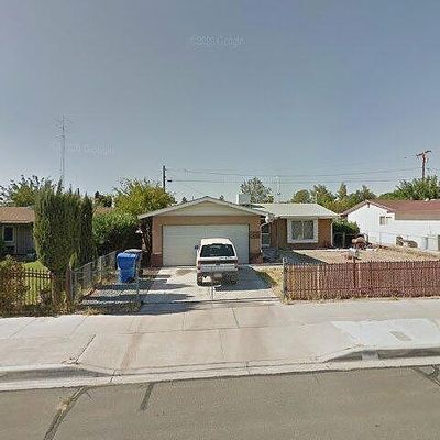 1720 Young St, Barstow, CA 92311