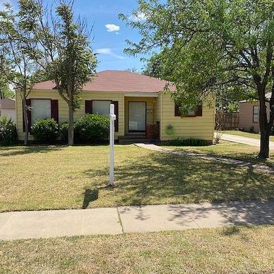 2417 32 Nd St, Lubbock, TX 79411