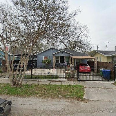 302 Avondale Ave, San Antonio, TX 78223