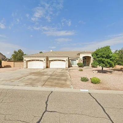 2929 Rawhide Dr, Kingman, AZ 86401