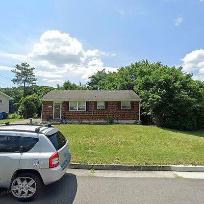 3762 Rolling Hill Ave Nw, Roanoke, VA 24017