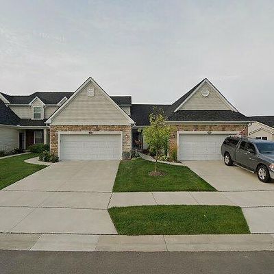 3463 Grove Ln, Auburn Hills, MI 48326