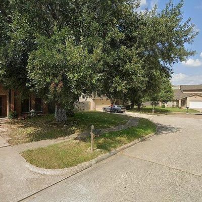 4702 Brooklawn Dr, Houston, TX 77066