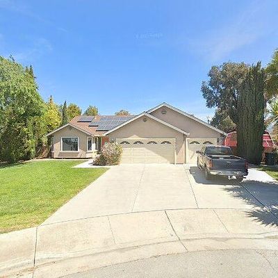 530 Lemos Ct, Hollister, CA 95023