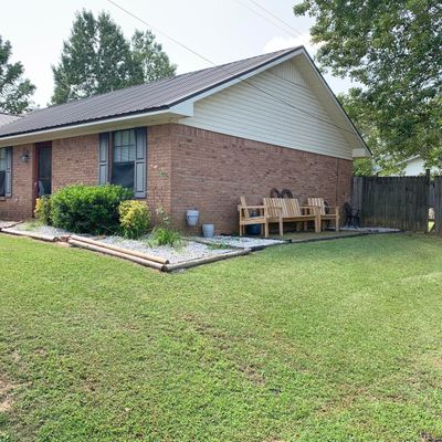 433 Lee Horn St, Houston, MS 38851