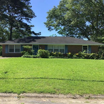 811 S 10 Th St, Lanett, AL 36863