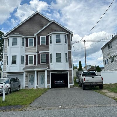 99 Manchester St #A, Lowell, MA 01852