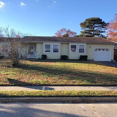 10 Eagle Dr, Bayville, NJ 08721