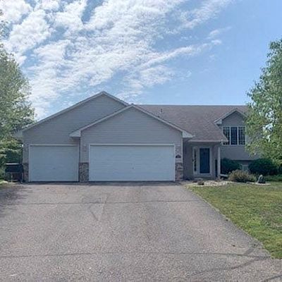 920 Lodge Dr, Jordan, MN 55352