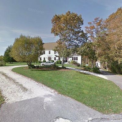 11 W Crossfield Rd, Forestdale, MA 02644