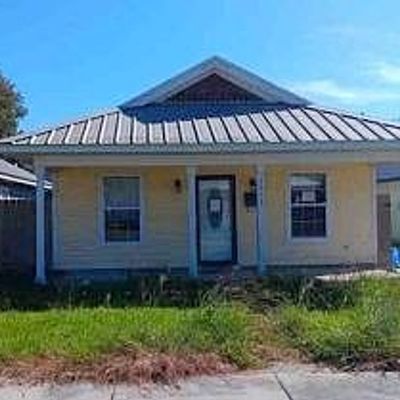 1111 Aycock St, Houma, LA 70360