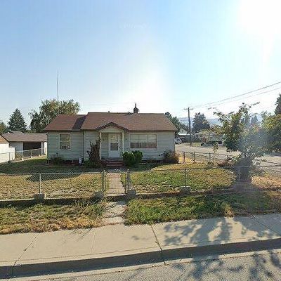 1137 8 Th St, Wenatchee, WA 98801