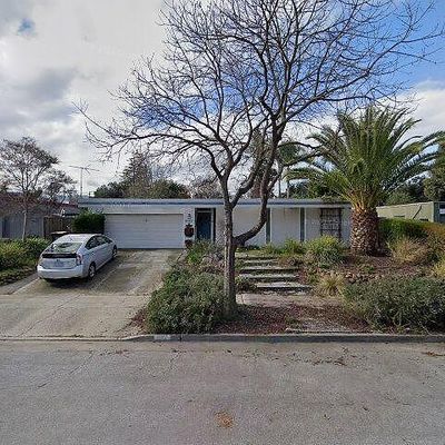 1147 Pomegranate Ct, Sunnyvale, CA 94087