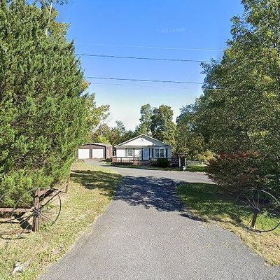 1195 Wakeman Mill Rd, Front Royal, VA 22630