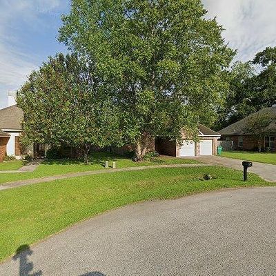 103 Colchester Dr, Broussard, LA 70518