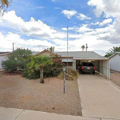 1061 S Lawther Dr, Apache Junction, AZ 85120